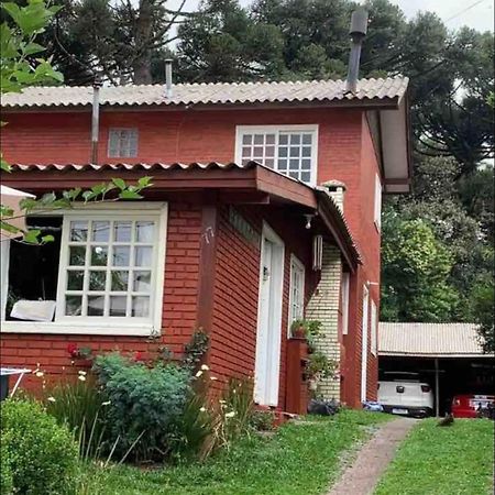 Hospedagem Da Dona Carla 卡内拉 外观 照片